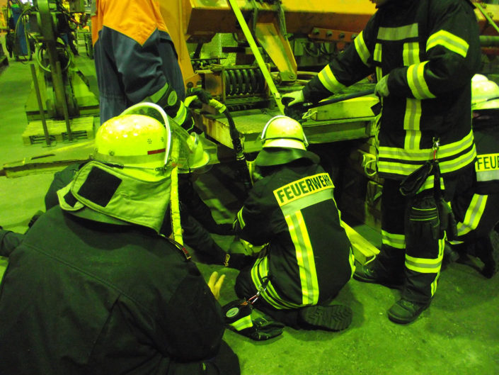 Feuerwehr Voerde: Abgeschlossene Grundausbildung 2017