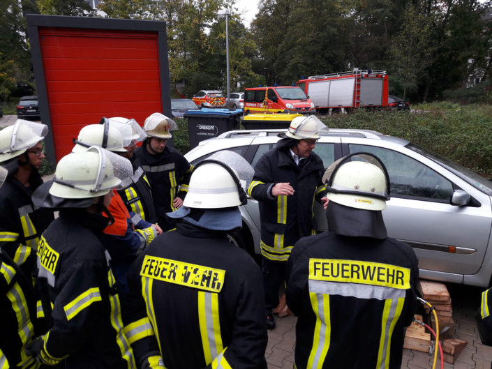 Feuerwehr Voerde: Abgeschlossene Grundausbildung 2017