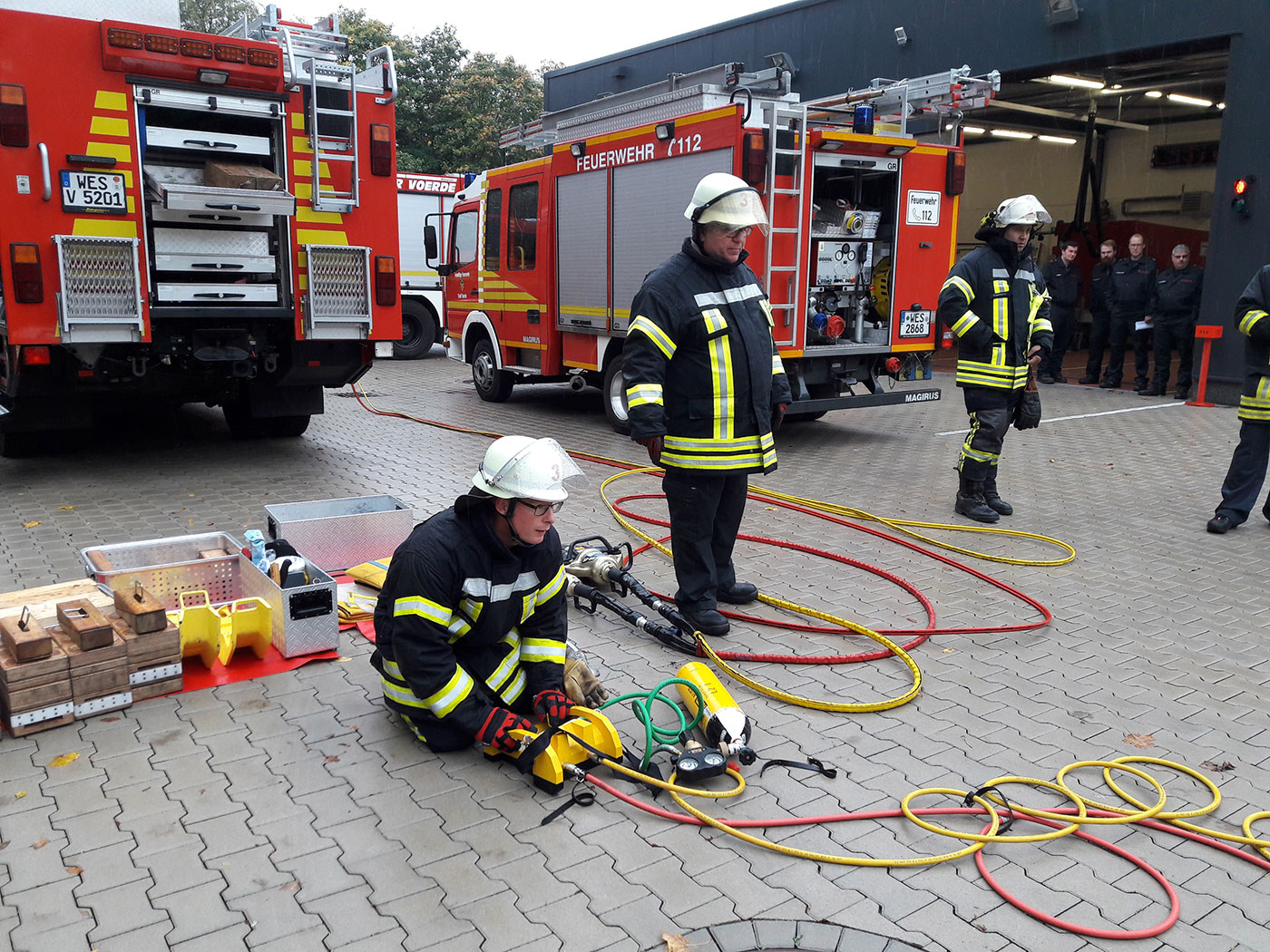 Feuerwehr Voerde: Abgeschlossene Grundausbildung 2017