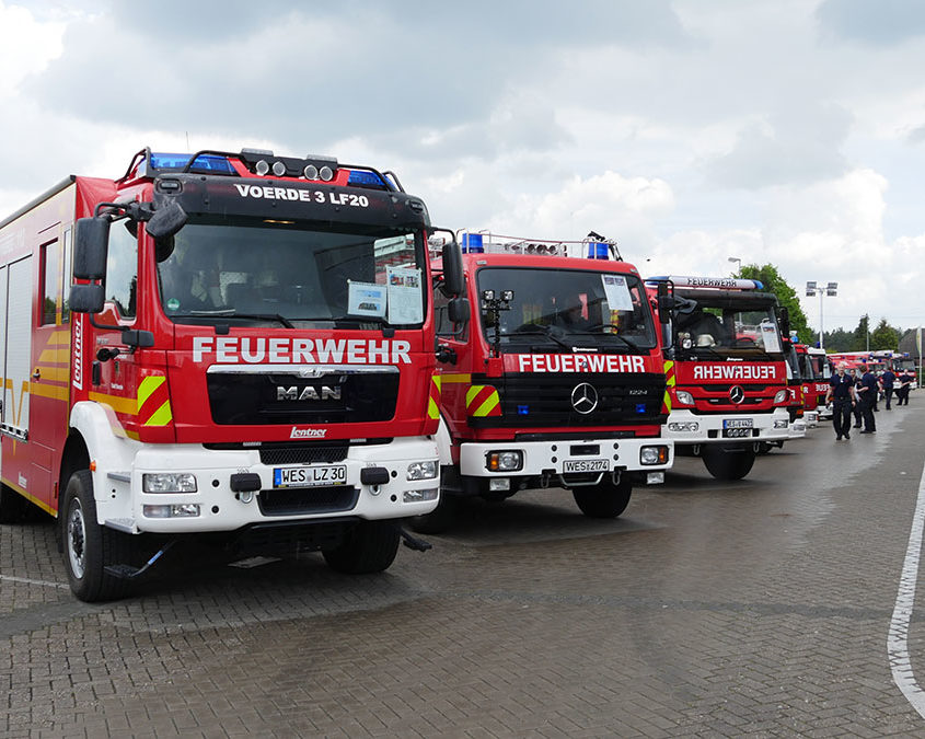 Ausstellung aller Fahrzeuge der Feuerwehr Voerde